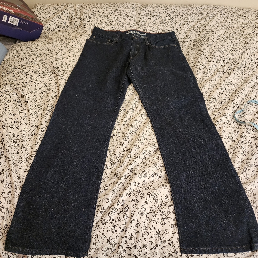 Unworn Eddie Bauer Specialty dyed stretch jeans 36x34